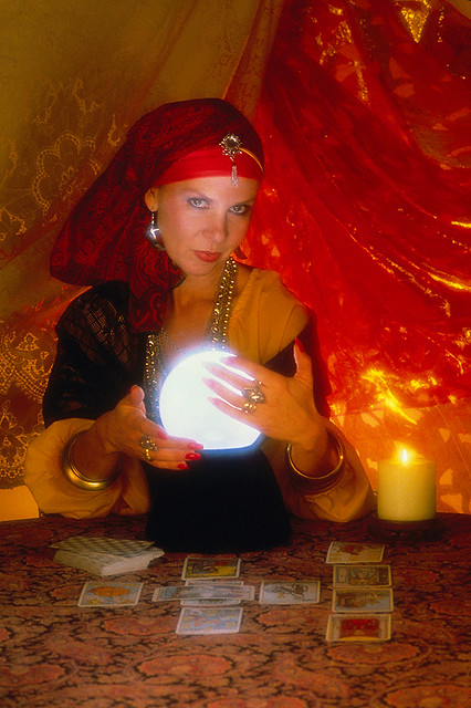 Gypsy Fortune Teller Gypsy Fortune Teller With Crystal Bal Flickr 6081