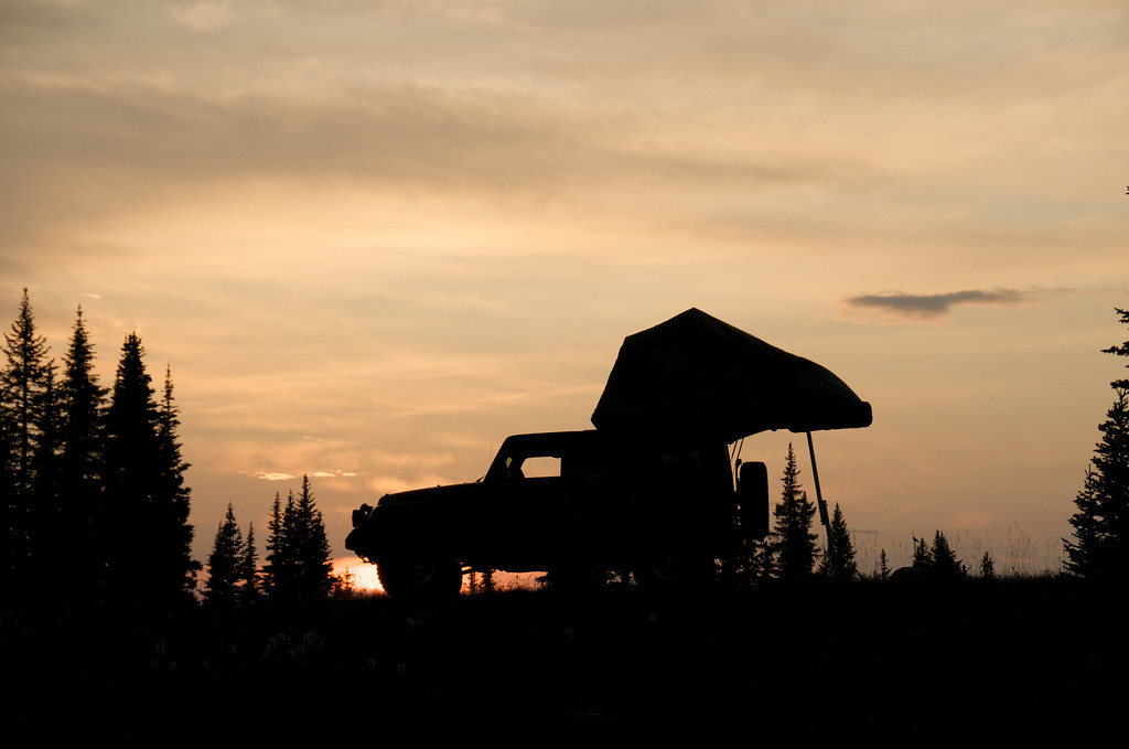 Jeep JK Wrangler Roof top tent sunset
