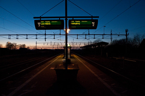 sunset station sign skåne sweden empty schweden railway sverige suéde svezia skane fav10 skånetrafiken teckomatorp teckomatorpskånelän