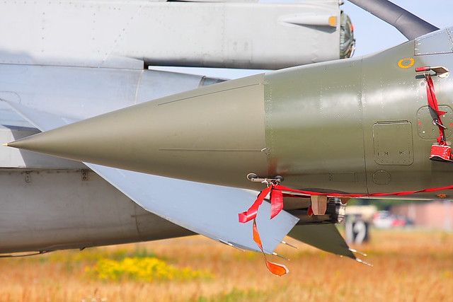 1/48 Mirage 2000D "Serval" - Page 2 3924041302_69169891fb_z