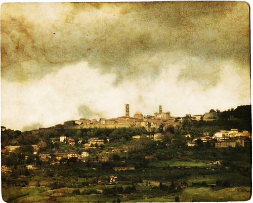 italy view volterra tuscany toscana texturebyswimmingintheether additionaltexturebyplayingwithbrushes wishiwasgoingtherenow