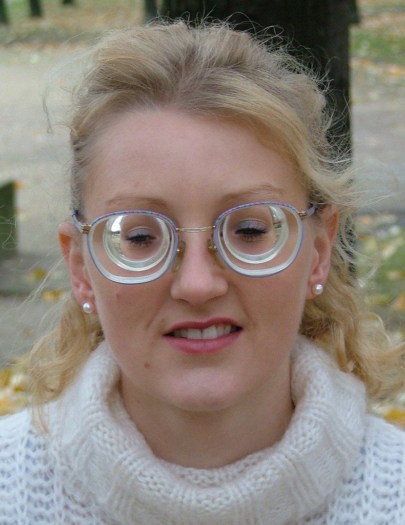 Laet - cute blonde girl wearing turtle neck sweater & very strong ... People With Thick Glasses