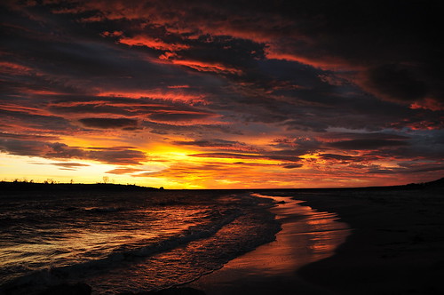 sea sky sunrise geotagged tasmania geo:lat=41860798 geo:lon=14828317