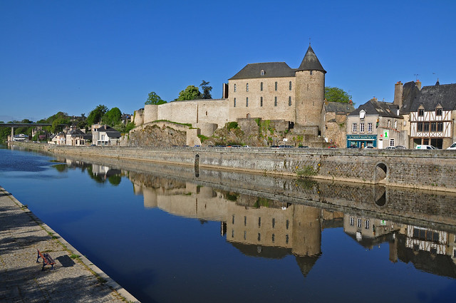 La Belle Mayenne en Mai.