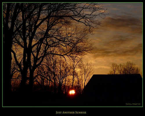 trees winter ohio barn sunrise 1001nights 2009 soe golddragon abigfave mycameraneverlies theperfectphotographer natureselegantshots “mallmixstaraward” dmoutray