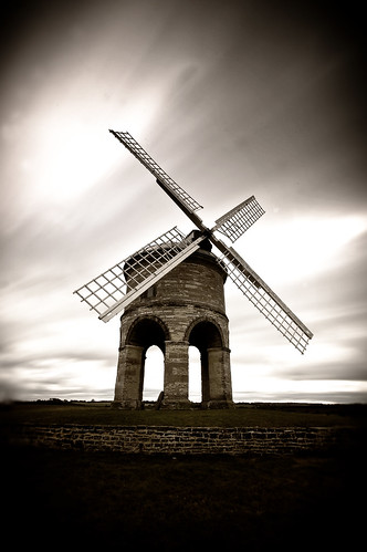 england windmill clouds unitedkingdom warwickshire sigma1020mm chestertonwindmill bw110 nikond40 flickraward nikonflickraward