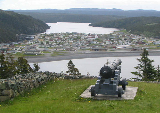 CASTLE HILL - Fortifications & Cannon above Placentia Bay ...