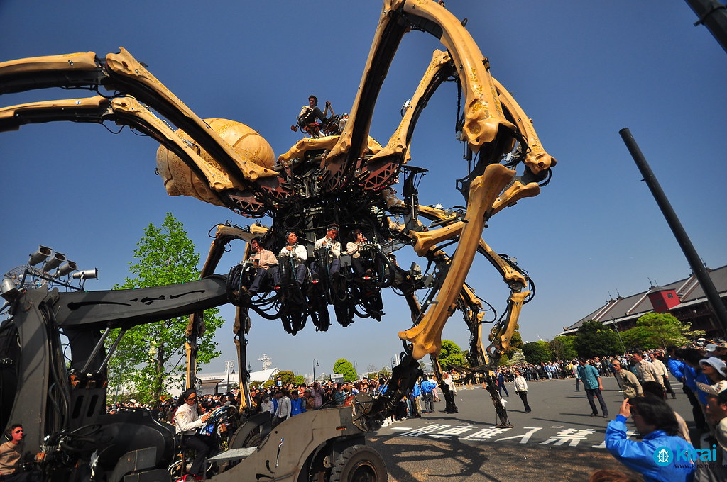 Araña gigante mecánica