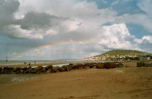 sky france beach clouds geotagged rainbow europe ciel normandie nuages normandy plage paysdauge arcenciel nwn houlgate cabourg côtefleurie michelemp geo:lat=49298934 geo:lon=0104027