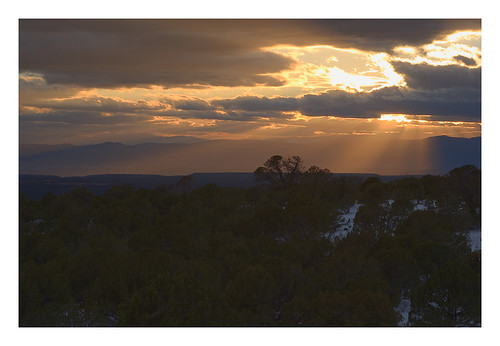 trees sunset arizona sky snow clouds landscape evening unitedstates hdr rimrock lightbeam bigpark