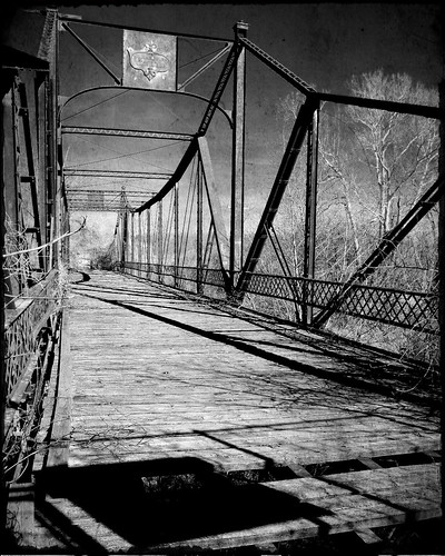 bridge bw texture puente kansas texturized osawatomie abandonedbridge asylumbridge