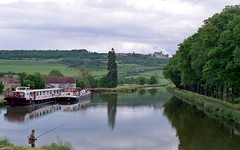 H40 Vandenesse-en-Auxois - Photo of Châtellenot