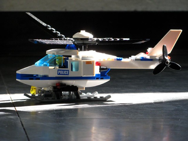 lego helicopter