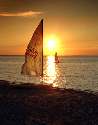 camlachie sarnia brightsgrove ontario canada lakehuron huron lake water sunset sailboat boat sun sunshine cloud