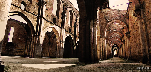 alberto toscana mariani colonne gotico abbazia galgano rupertalbe rupertalbegraphic