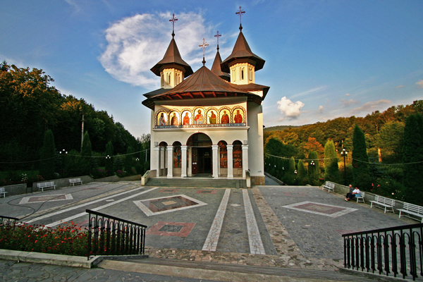 Manastirea Sihastria 