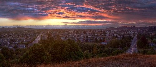 county sunset sky panorama clouds canon eos evening town humboldt dusk gimp roads ef28135mm fortuna hdr calfornia hugin 40d qtfpsgui