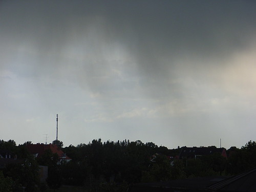 sunset sun eh clouds germany deutschland sonnenuntergang sommer hütte himmel wolken sonne 2009 regen eisenhüttenstadt stalinstadt ehst stahlstadt hiwosomoshots
