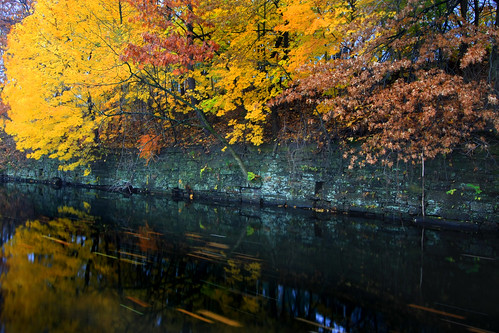 autumn fall water reflections canal industrial massachusetts foliage chicopee