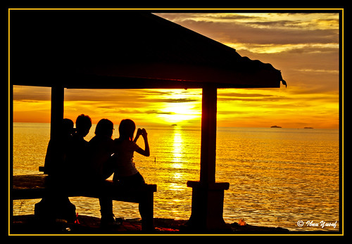 sunset silhouette friendship estuary malaysia a200 muar rivermouth sonydslr ibnuyusuf tanjungemas johordarultakzim mysonia bandarmaharani enjoyingsunsetting
