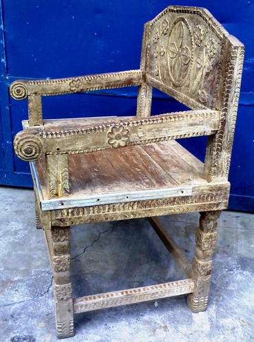 folkart chairs ilocos armchair folkartistry furniturephilippine antiquesilocos nortewoodhardwoodseatingfolk