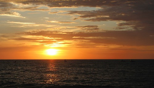 ocean africa sunset sea sky cloud sun sol clouds canon landscape mar is mario paisagem powershot nuvens nuvem s3 por sul oceano angola kwanza pinho cuanza