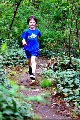 nick running down the trail    MG 2532