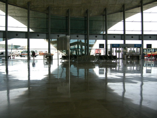valencia architecture reflections airport spain europe gates terminal regional r51 boardinggate r52 glassfaçade cruisair boardingarea regionalterminal