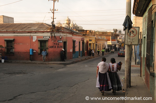 people women cathedral guatemala streetscape centralamerica xela dpn quetzaltenango