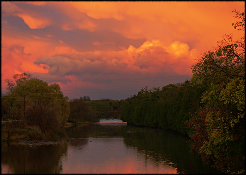 bridge trees sunset sky orange cloud ontario canada reflection water river glow fb sony alpha dslr elora shimmer a300 hugin fave5 fave10 sonydslra300 nowandhere davidfarrant