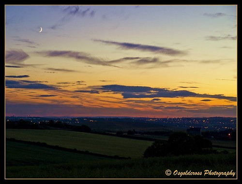 uk blue sunset england sky orange sun moon clouds evening raw colours purple olympus lilac fields wakefield outskirts westyorkshire semirural olympuse420 warmfield