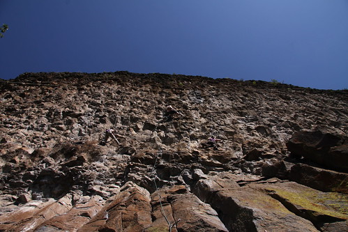 rockclimbing goldwall