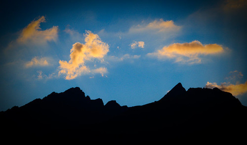 blue sunset sky orange france montagne dark olympus ombre bleu ciel e300 savoie shape moutain coucherdesoleil séez