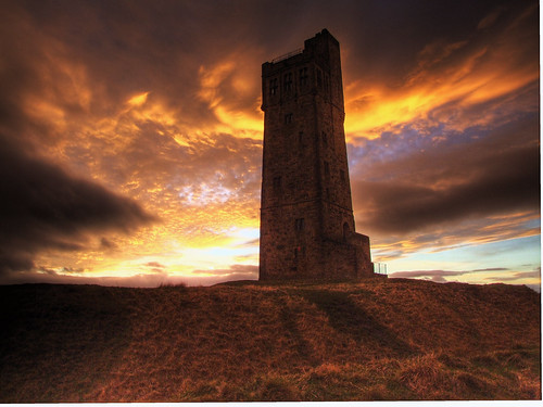 blue sunset shadow red sky sun castle clouds evening moody jubilee hill victoria hdr folly westyorkshire huddersfield queenstower victoriatower 3xp photomatix 2549faves almondbury jubileetower handheldhdr omot farnleytyas