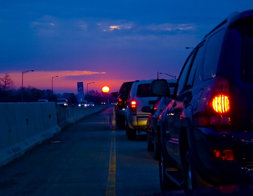 sun sunrise work dawn downtown traffic indianapolis indiana interstate monday jam i65