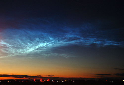blue sky cloud ice oregon rare noctilucent