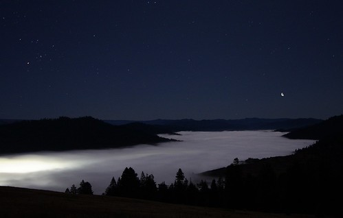 county fog night canon river stars shower eos humboldt long exposure tokina valley scotia eel meteor 230am peacefull 40d 1224f4pro