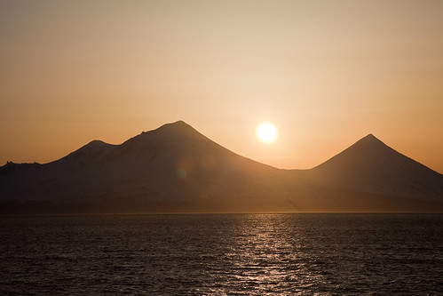 sunset alaska volcano pavlov eastaleutians pavlovssister