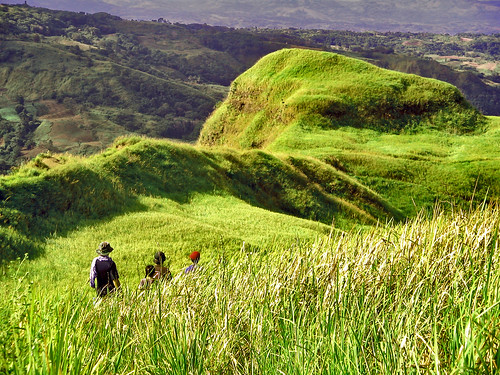 green walking landscape hiking philippines adventure grassland mindanao arakan cogon cotabato carolineespejon