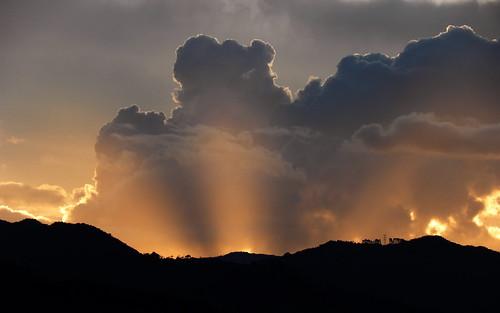 sunset sky clouds atardecer colombia cielo nubes rays medellin soe antioquia rayos golddragon perfectsunsetssunrisesandskys onlythebestofnature