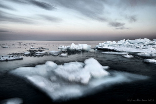longexposure blue winter sunset white ice frozen spring iceberg lakesuperior duluthminnesota amymachmer