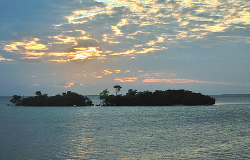 sea sun sol clouds island mar nikon puertorico salinas sanjuan nubes pr tomas isla d60 bermudez tomasbermudez trbphotography