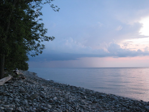 sunset cloud lake newyork beach water upstate shore centralnewyork lakeontario oswego rockyshore 072609