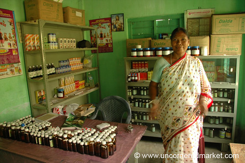 woman india rural pharmacy microcredit microfinance westbengal homeopathy aes siliguri gairkata