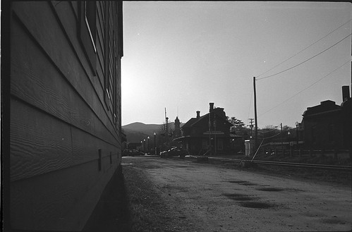 road sunset film 35mm blackwhite vermont tracks dirt negative scanned depot lightposts vt randolph trix400 konicaautos2 darkroomclass