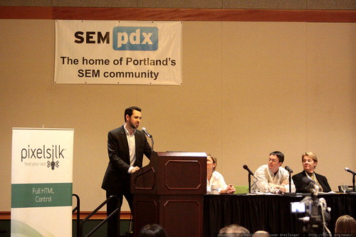 rand fishkin   Building and Growing Your SEM Biz   sempdx searchfest 2009    MG 0049
