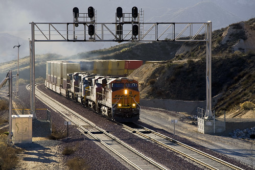 california backlight train canon outdoors desert trains socal fullerton bnsf cajon railroads tranportation cajonpass oudoors railfans movingtrains deserttrains
