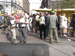 Ecolo - Action Poste - marché de Charleroi - 27-04-2008  - 3