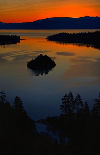 california morning sunset lake sunrise canon dawn evening bay dusk nevada tahoe vista emerald hdr breathtaking tahoma 24105f4l 40d hbppix breathtakinggoldaward artofimages bestcapturesaoi breathtakinghalloffame