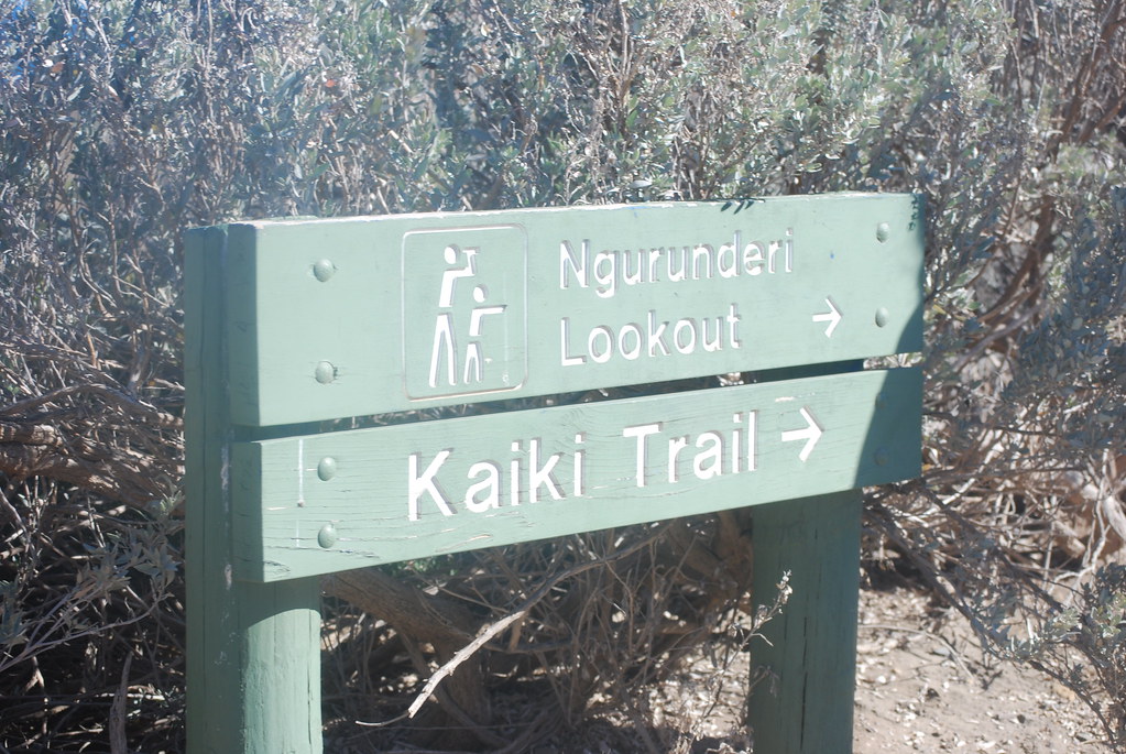 Kalki Trail Sign - Granite Island, Fleuriu Peninsula